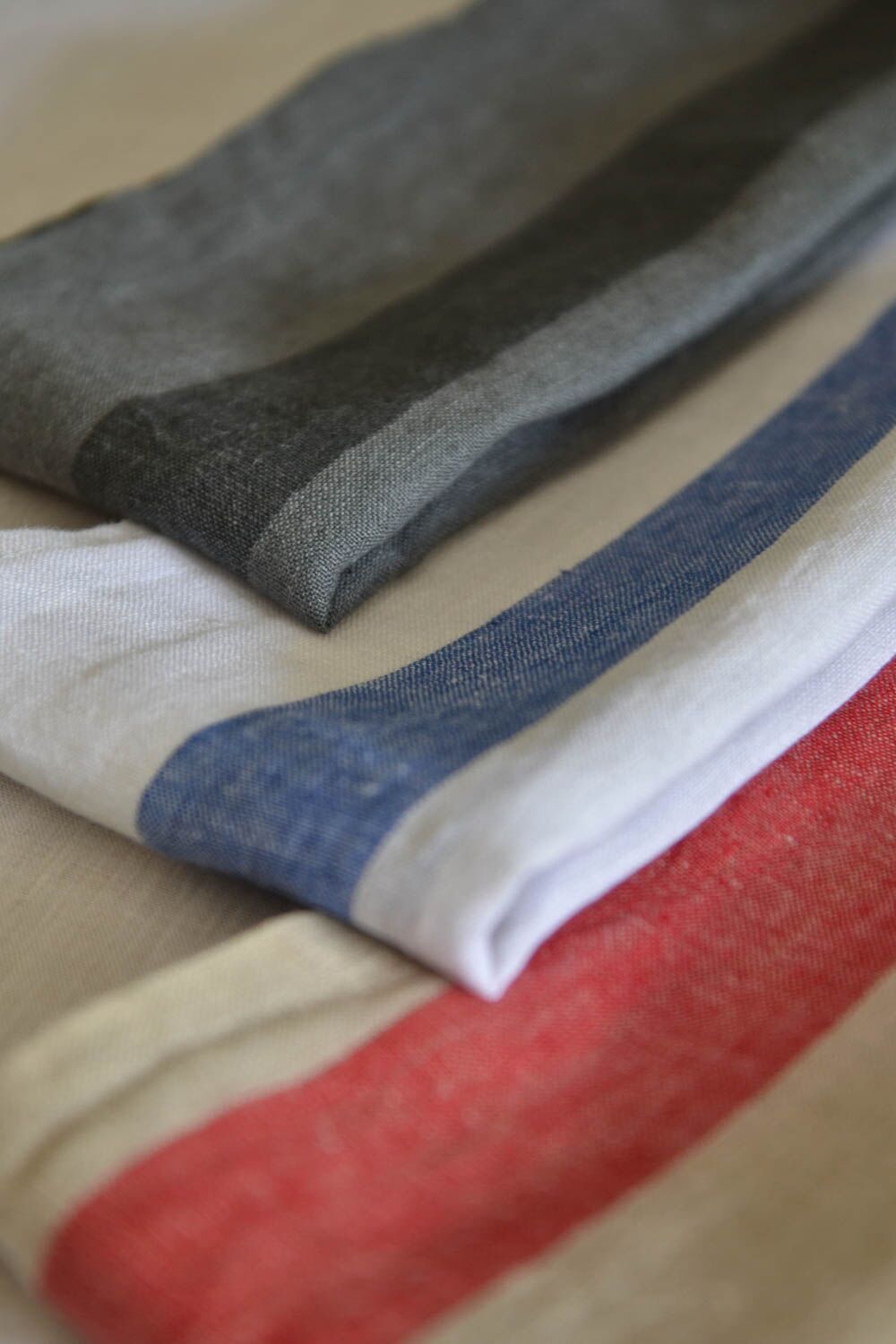 Woven Stripe Linen Napkins - Image 2