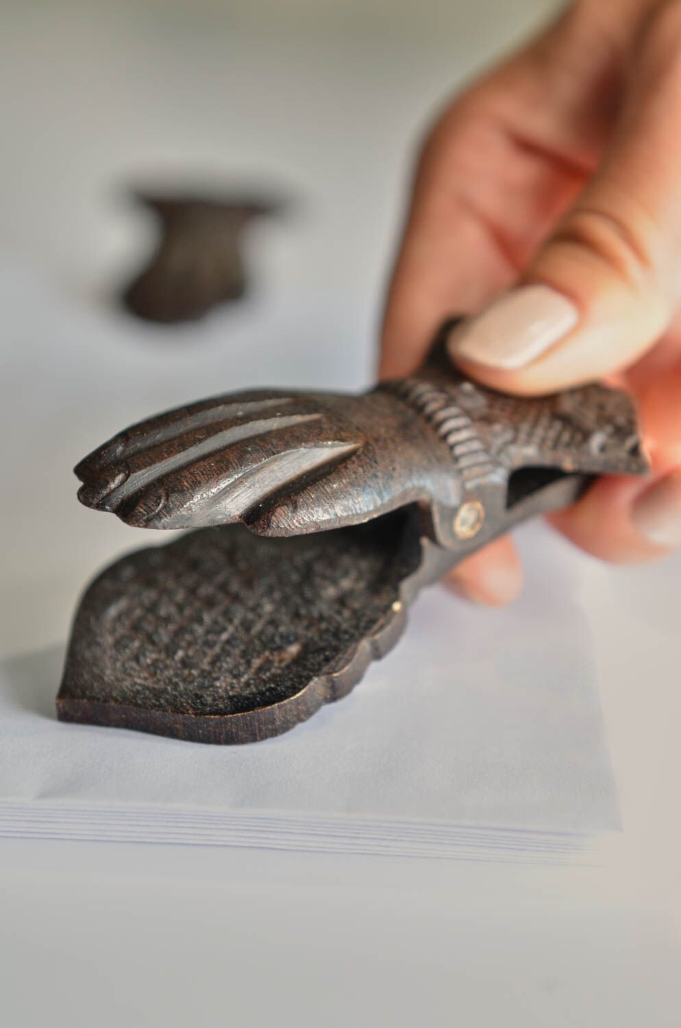 Metal Hand Clip - Image 3