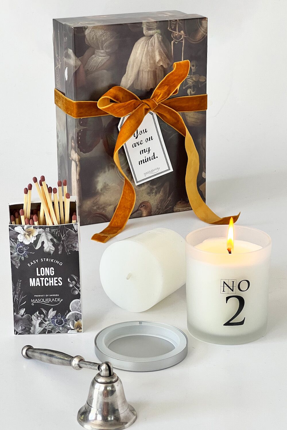 The Signature Candle Gift Box - Image 3