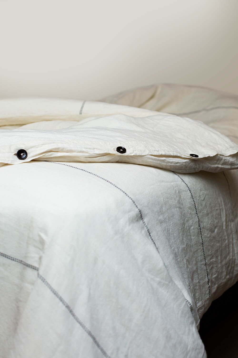 Linen Duvet Cover Ivory with Black Stitching Detail