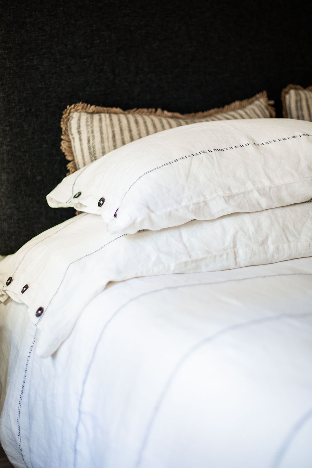 Linen Duvet Cover Ivory with Black Stitching Detail - Image 2