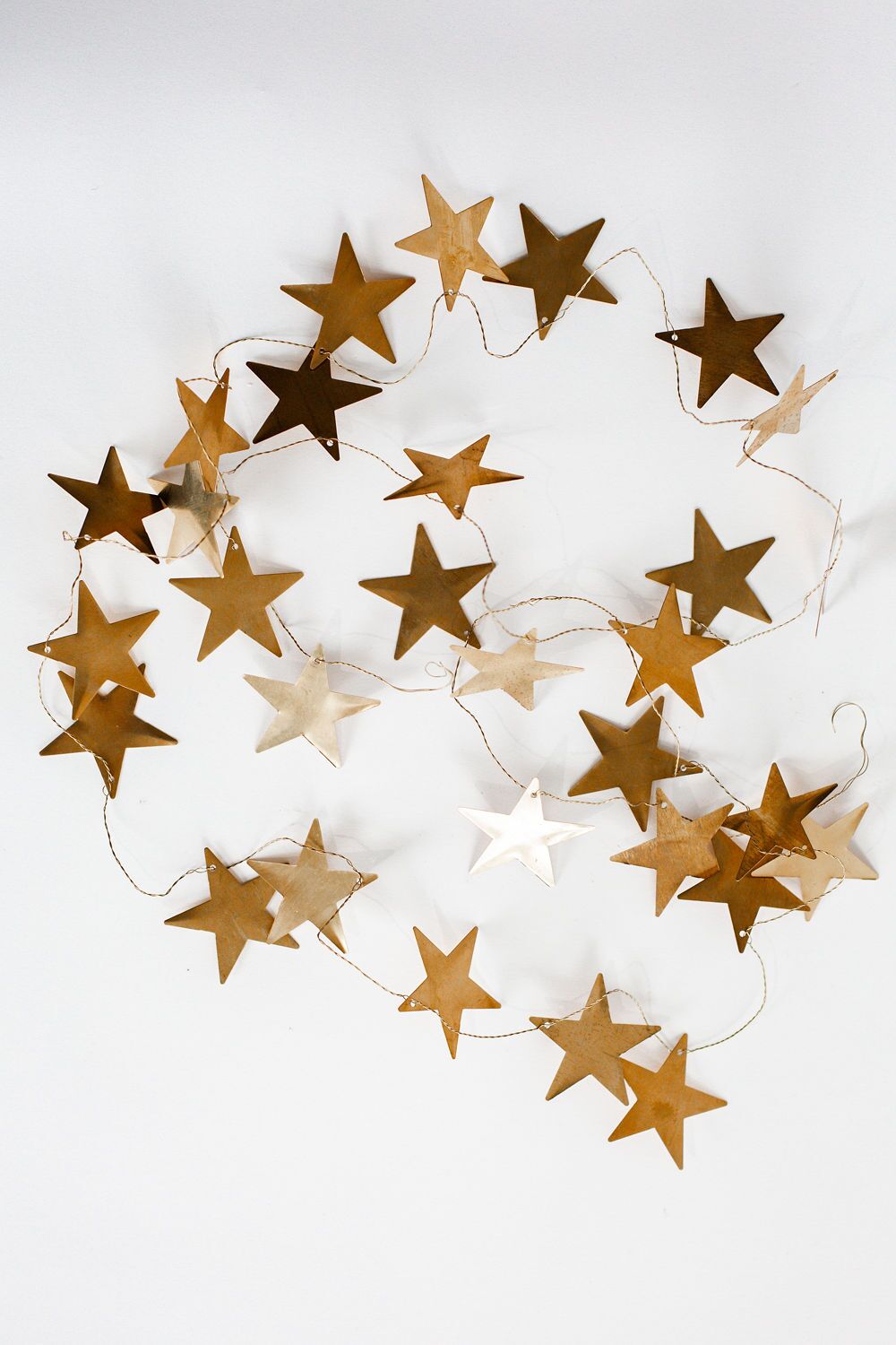 Brass Star Garland - Image 2