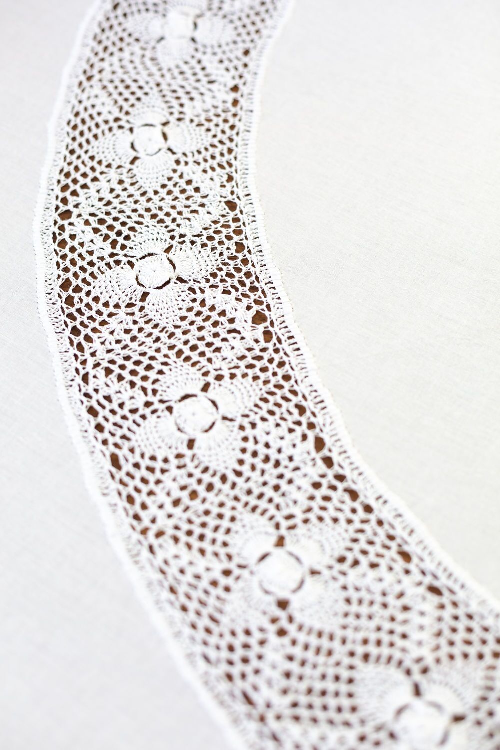 Round Tablecloths - Image 4