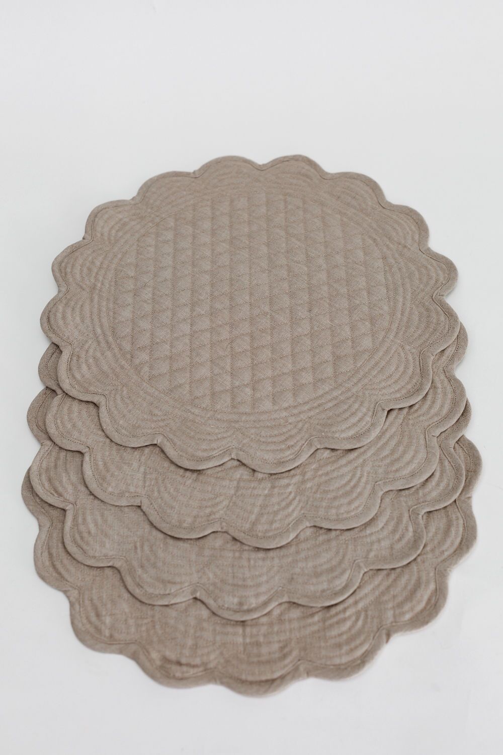 Round Quilted Placemat - Image 3