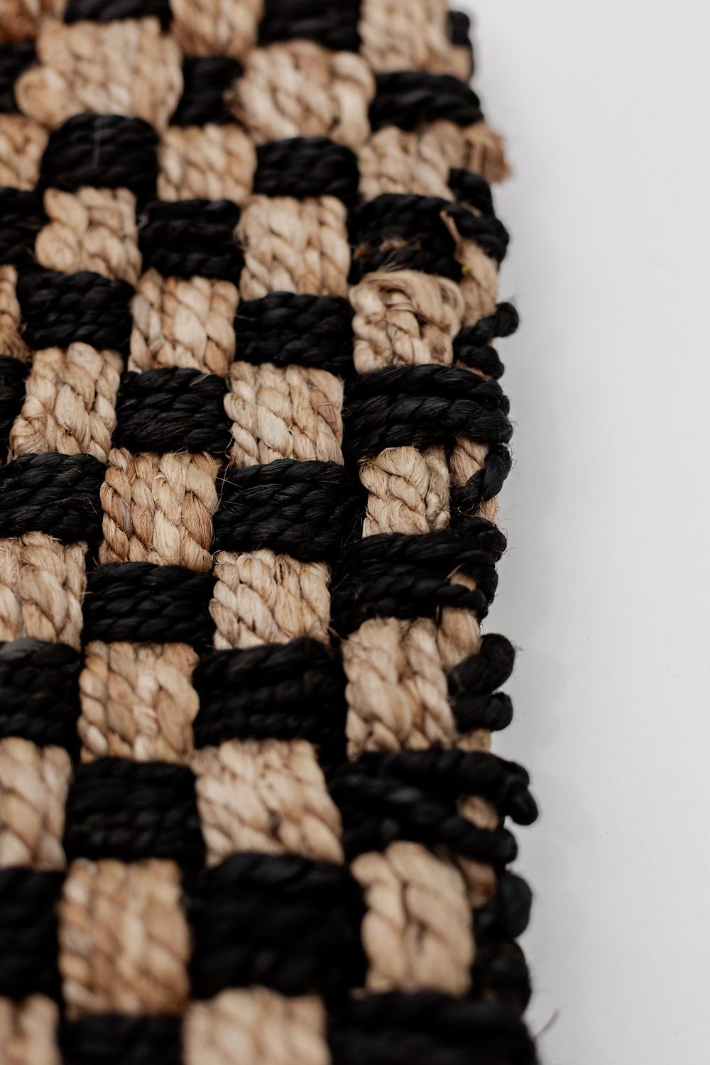 Checkerboard Jute Matt - Image 3